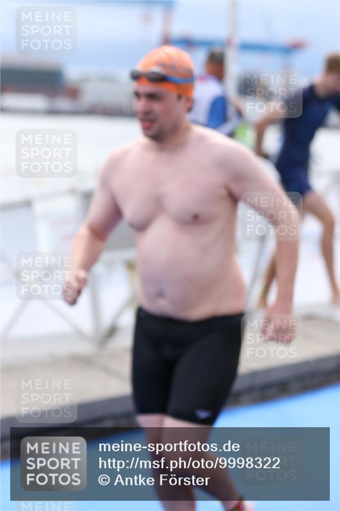 16.08.2026 - KN Förde Triathlon 2026 Antke Förster http://msf.ph/oto/9998322 16.08.2026 12:53:00 Schwimmen 604, 716, 722, 735, 577, 610, 731, 743 meine-sportfotos.de