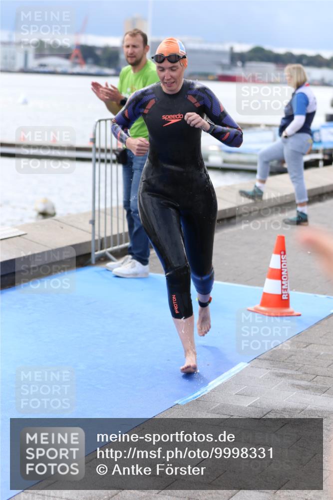 16.08.2026 - KN Förde Triathlon 2026 Antke Förster http://msf.ph/oto/9998331 16.08.2026 12:53:07 Schwimmen 577, 604, 716, 722, 735, 743, 610, 731, 743 meine-sportfotos.de
