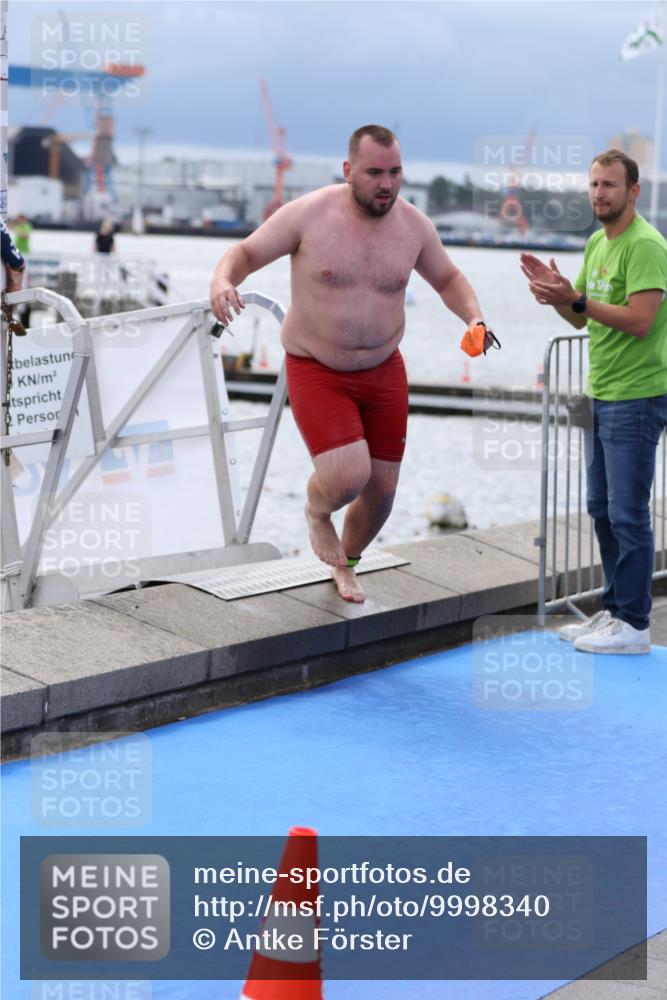 16.08.2026 - KN Förde Triathlon 2026 Antke Förster http://msf.ph/oto/9998340 16.08.2026 12:53:19 Schwimmen 577, 610, 731, 735, 743, 610 meine-sportfotos.de