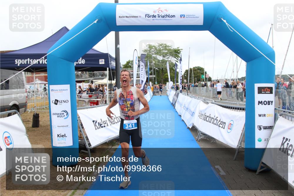 16.08.2026 - KN Förde Triathlon 2026 Markus Tischler http://msf.ph/oto/9998366 16.08.2026 12:06:01 Ziel 341, 341 meine-sportfotos.de