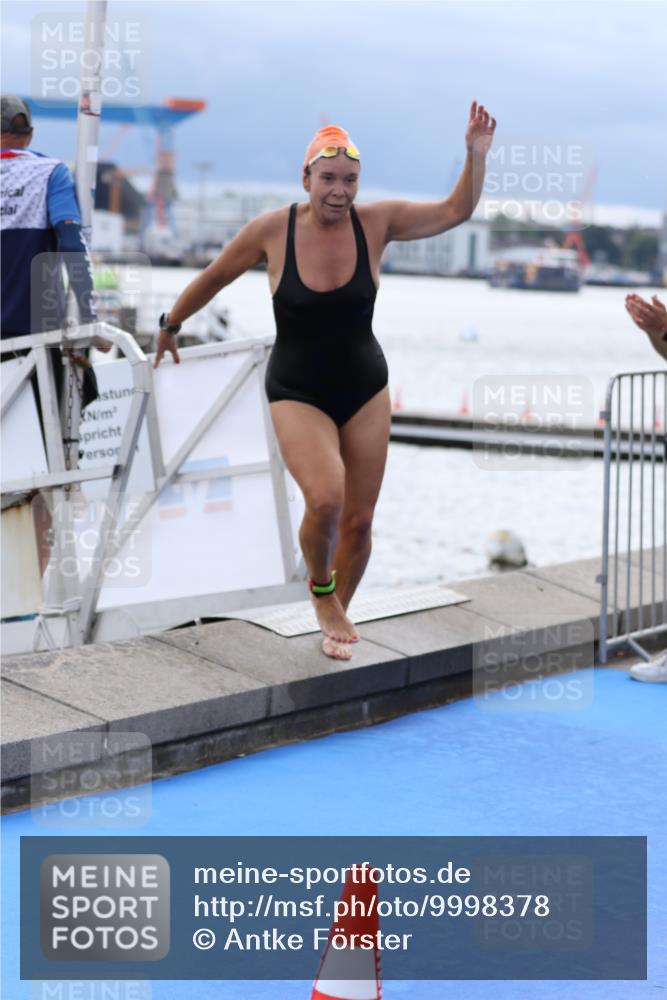 16.08.2026 - KN Förde Triathlon 2026 Antke Förster http://msf.ph/oto/9998378 16.08.2026 12:55:29 Schwimmen 747, 726, 738, 739 meine-sportfotos.de