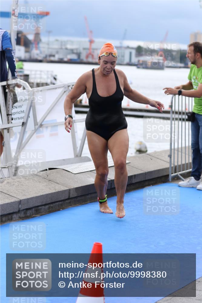 16.08.2026 - KN Förde Triathlon 2026 Antke Förster http://msf.ph/oto/9998380 16.08.2026 12:55:30 Schwimmen 747, 726, 738, 739 meine-sportfotos.de