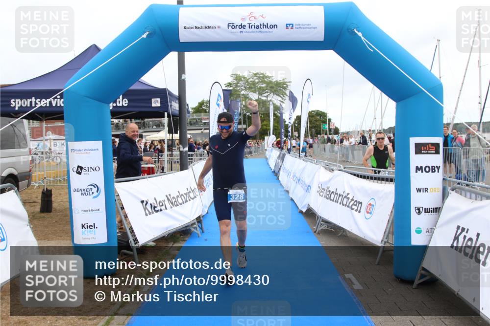 16.08.2026 - KN Förde Triathlon 2026 Markus Tischler http://msf.ph/oto/9998430 16.08.2026 12:06:11 Ziel 328, 328 meine-sportfotos.de