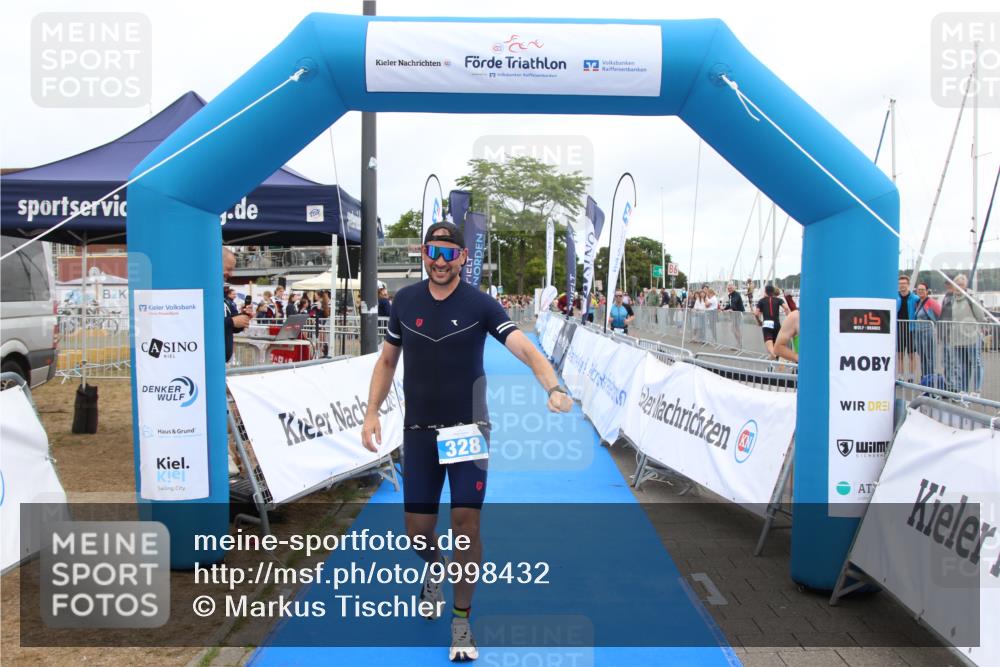 16.08.2026 - KN Förde Triathlon 2026 Markus Tischler http://msf.ph/oto/9998432 16.08.2026 12:06:12 Ziel 328, 328 meine-sportfotos.de