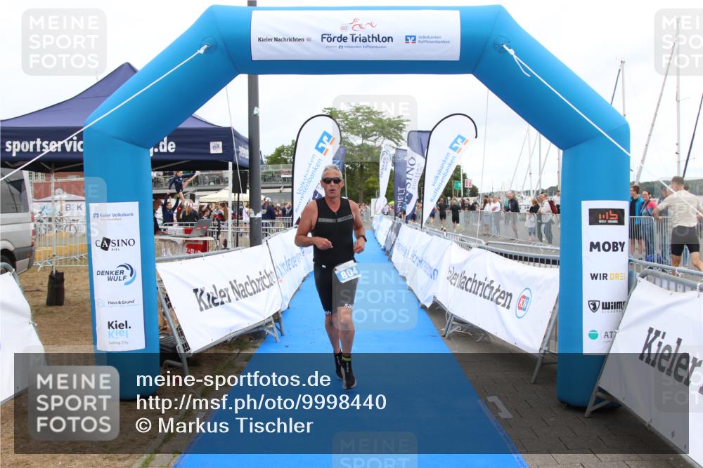 16.08.2026 - KN Förde Triathlon 2026 Markus Tischler http://msf.ph/oto/9998440 16.08.2026 12:06:32 Ziel 804, 804 meine-sportfotos.de