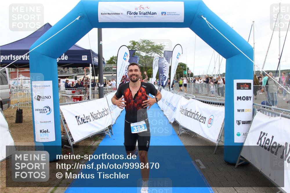 16.08.2026 - KN Förde Triathlon 2026 Markus Tischler http://msf.ph/oto/9998470 16.08.2026 12:07:04 Ziel 354, 383, 354, 383 meine-sportfotos.de