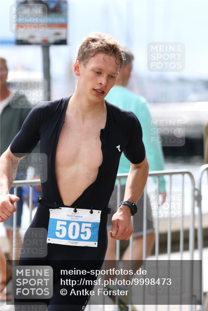 16.08.2026 - KN Förde Triathlon 2026 Antke Förster http://msf.ph/oto/9998473 16.08.2026 13:21:51 Laufen  meine-sportfotos.de