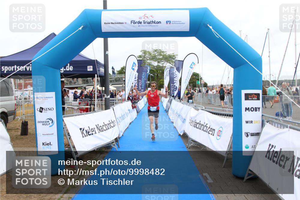 16.08.2026 - KN Förde Triathlon 2026 Markus Tischler http://msf.ph/oto/9998482 16.08.2026 12:07:06 Ziel 354, 383, 354, 383 meine-sportfotos.de
