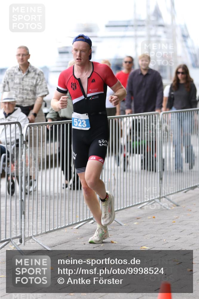 16.08.2026 - KN Förde Triathlon 2026 Antke Förster http://msf.ph/oto/9998524 16.08.2026 13:25:32 Laufen  meine-sportfotos.de