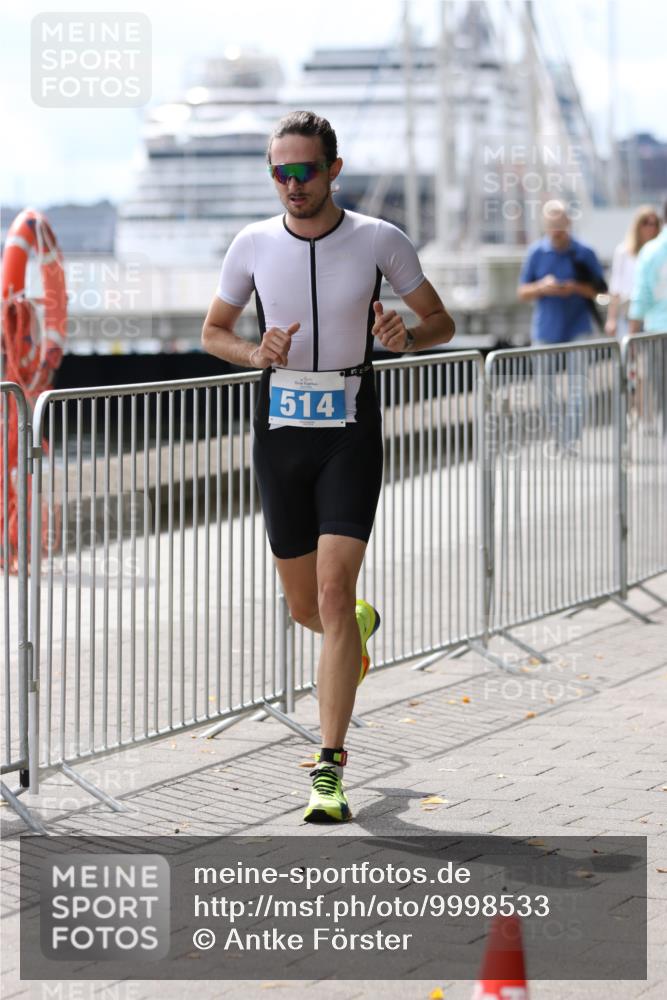 16.08.2026 - KN Förde Triathlon 2026 Antke Förster http://msf.ph/oto/9998533 16.08.2026 13:25:56 Laufen  meine-sportfotos.de