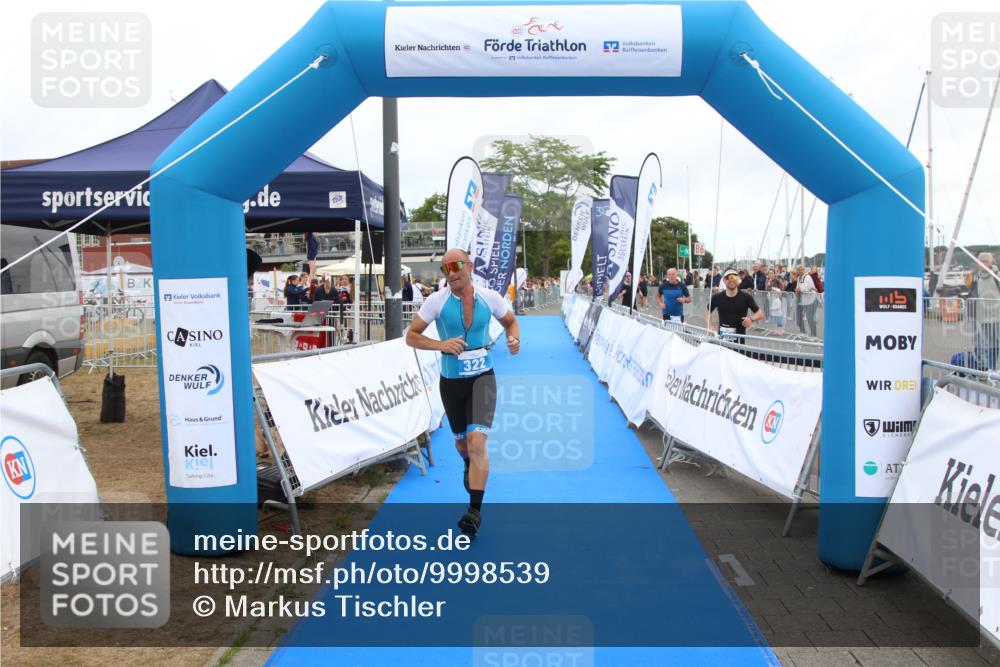 16.08.2026 - KN Förde Triathlon 2026 Markus Tischler http://msf.ph/oto/9998539 16.08.2026 12:07:25 Ziel 322, 322 meine-sportfotos.de