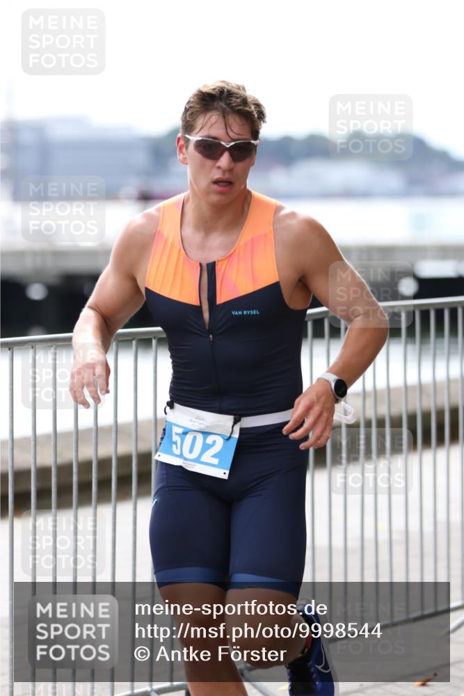 16.08.2026 - KN Förde Triathlon 2026 Antke Förster http://msf.ph/oto/9998544 16.08.2026 13:26:05 Laufen  meine-sportfotos.de