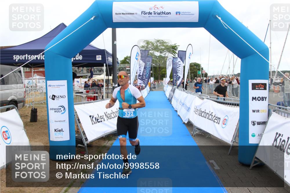 16.08.2026 - KN Förde Triathlon 2026 Markus Tischler http://msf.ph/oto/9998558 16.08.2026 12:07:26 Ziel 322, 322 meine-sportfotos.de