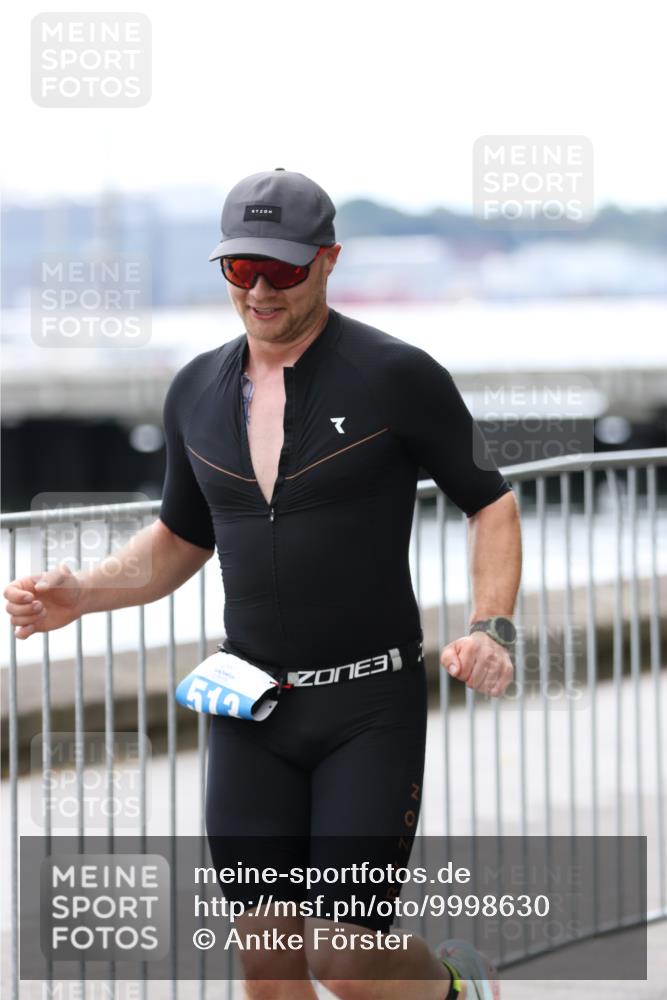 16.08.2026 - KN Förde Triathlon 2026 Antke Förster http://msf.ph/oto/9998630 16.08.2026 13:28:59 Laufen  meine-sportfotos.de