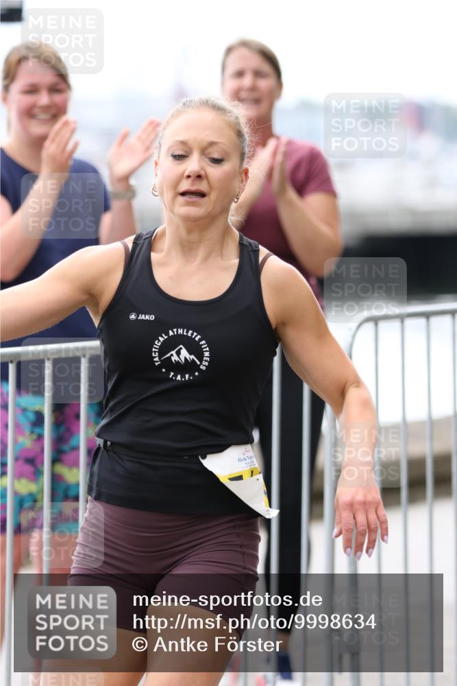 16.08.2026 - KN Förde Triathlon 2026 Antke Förster http://msf.ph/oto/9998634 16.08.2026 13:29:01 Laufen  meine-sportfotos.de