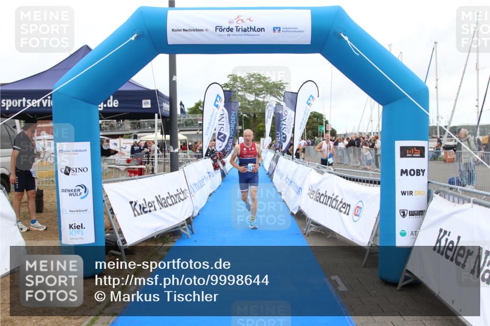 16.08.2026 - KN Förde Triathlon 2026 Markus Tischler http://msf.ph/oto/9998644 16.08.2026 12:08:15 Ziel 343, 343 meine-sportfotos.de