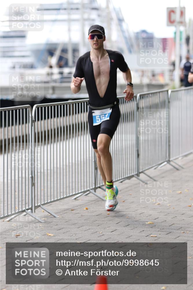 16.08.2026 - KN Förde Triathlon 2026 Antke Förster http://msf.ph/oto/9998645 16.08.2026 13:29:23 Laufen  meine-sportfotos.de