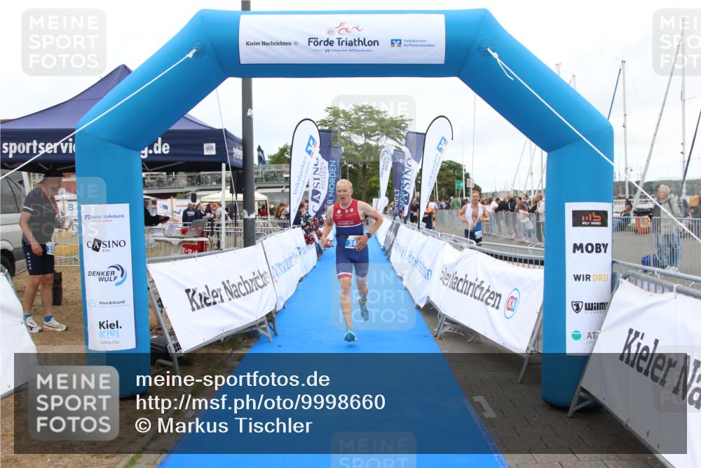 16.08.2026 - KN Förde Triathlon 2026 Markus Tischler http://msf.ph/oto/9998660 16.08.2026 12:08:15 Ziel 343, 343 meine-sportfotos.de