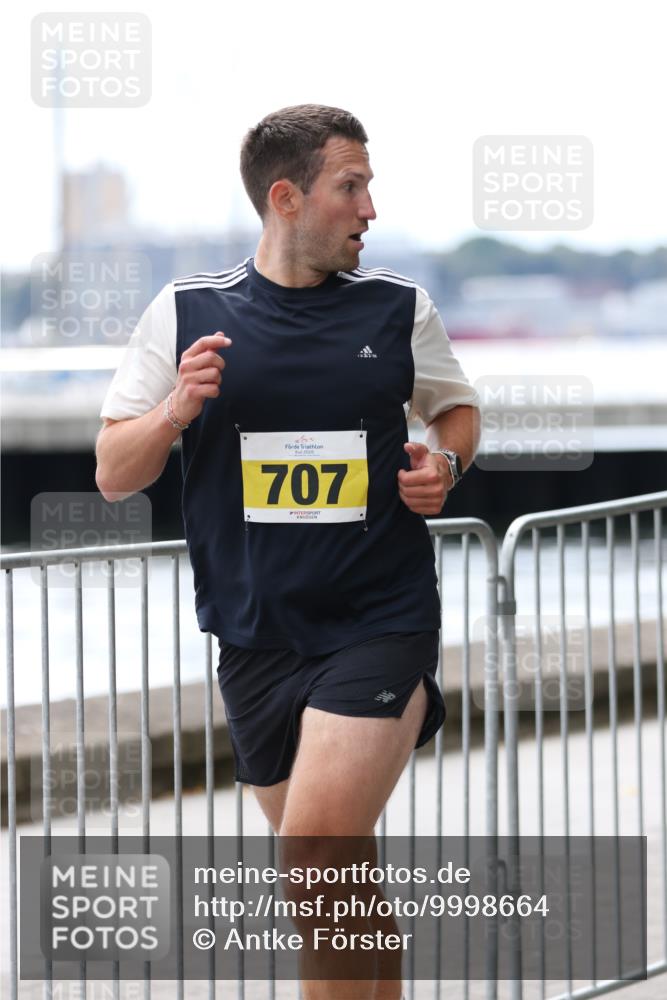 16.08.2026 - KN Förde Triathlon 2026 Antke Förster http://msf.ph/oto/9998664 16.08.2026 13:29:39 Laufen  meine-sportfotos.de