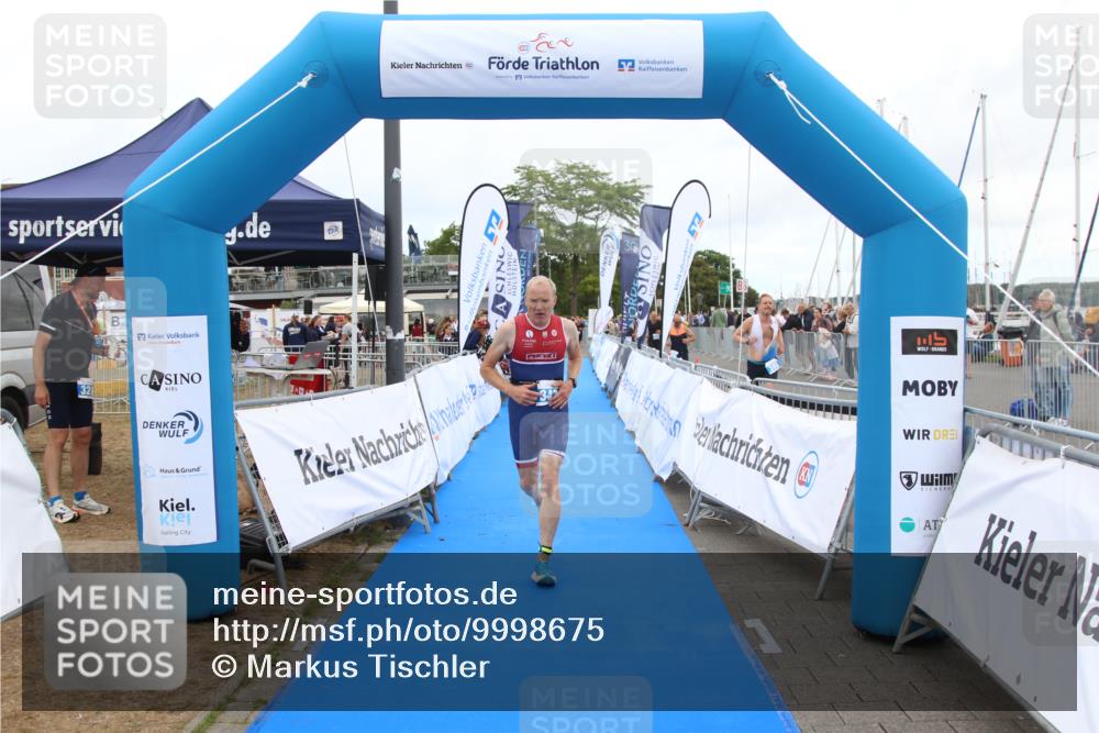 16.08.2026 - KN Förde Triathlon 2026 Markus Tischler http://msf.ph/oto/9998675 16.08.2026 12:08:15 Ziel 343, 343 meine-sportfotos.de