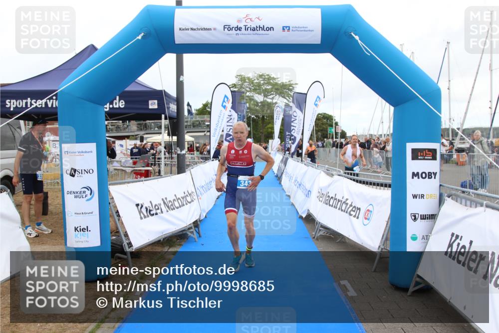 16.08.2026 - KN Förde Triathlon 2026 Markus Tischler http://msf.ph/oto/9998685 16.08.2026 12:08:16 Ziel 343, 343 meine-sportfotos.de
