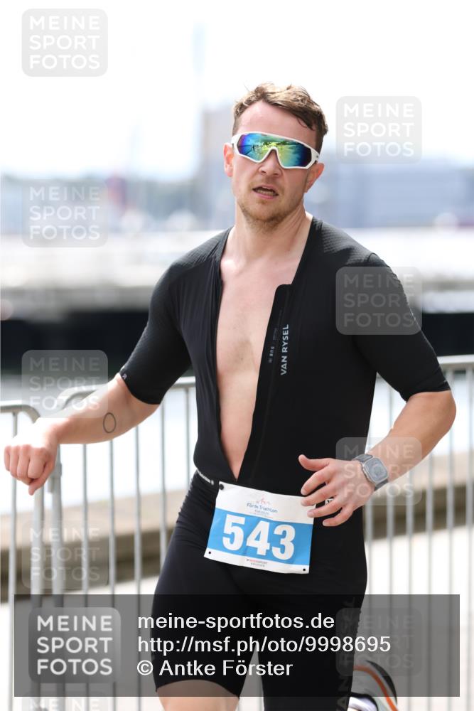 16.08.2026 - KN Förde Triathlon 2026 Antke Förster http://msf.ph/oto/9998695 16.08.2026 13:30:57 Laufen  meine-sportfotos.de
