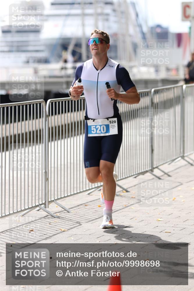16.08.2026 - KN Förde Triathlon 2026 Antke Förster http://msf.ph/oto/9998698 16.08.2026 13:31:07 Laufen  meine-sportfotos.de