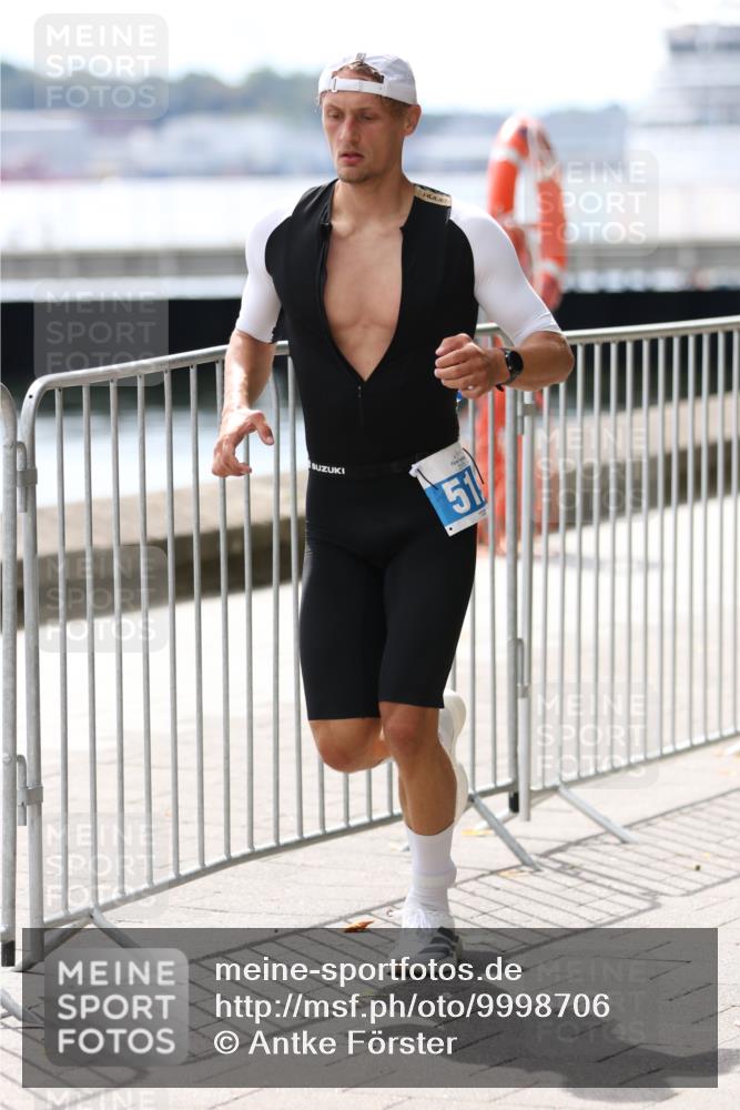 16.08.2026 - KN Förde Triathlon 2026 Antke Förster http://msf.ph/oto/9998706 16.08.2026 13:31:12 Laufen  meine-sportfotos.de