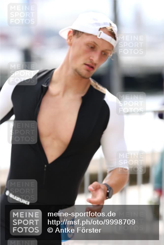 16.08.2026 - KN Förde Triathlon 2026 Antke Förster http://msf.ph/oto/9998709 16.08.2026 13:31:14 Laufen  meine-sportfotos.de