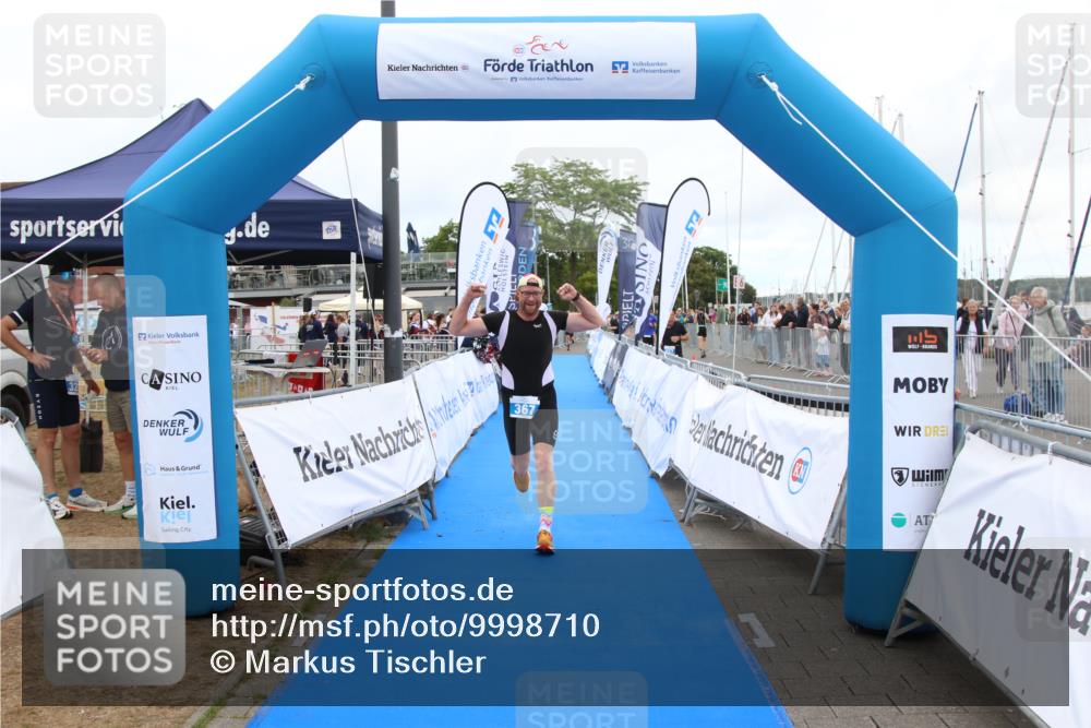 16.08.2026 - KN Förde Triathlon 2026 Markus Tischler http://msf.ph/oto/9998710 16.08.2026 12:08:31 Ziel 367, 367 meine-sportfotos.de