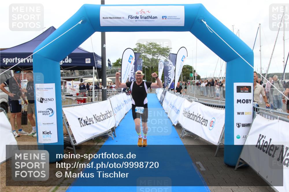 16.08.2026 - KN Förde Triathlon 2026 Markus Tischler http://msf.ph/oto/9998720 16.08.2026 12:08:31 Ziel 367, 367 meine-sportfotos.de