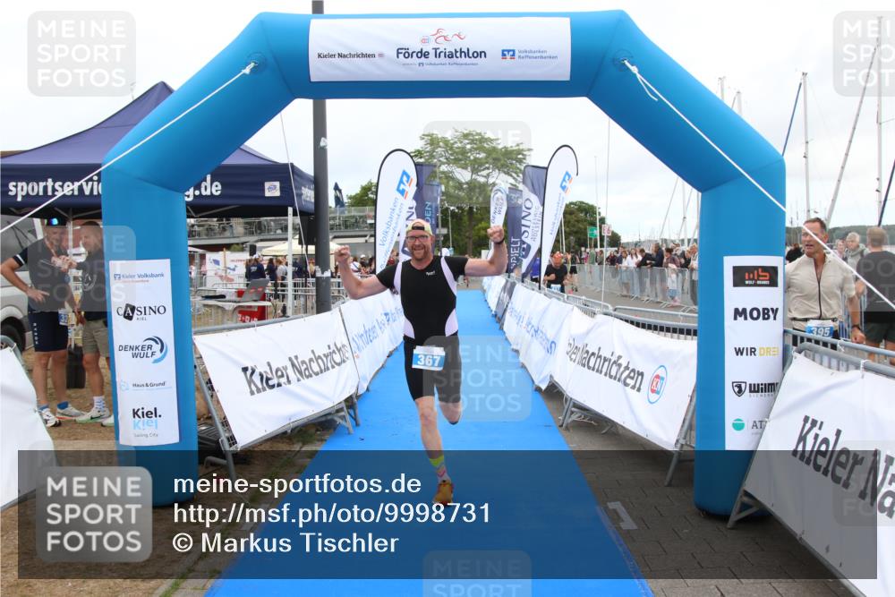 16.08.2026 - KN Förde Triathlon 2026 Markus Tischler http://msf.ph/oto/9998731 16.08.2026 12:08:32 Ziel 367, 367 meine-sportfotos.de