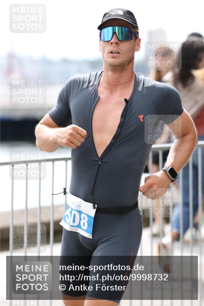16.08.2026 - KN Förde Triathlon 2026 Antke Förster http://msf.ph/oto/9998732 16.08.2026 13:31:53 Laufen  meine-sportfotos.de