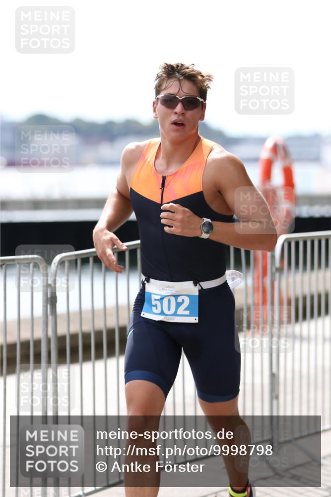 16.08.2026 - KN Förde Triathlon 2026 Antke Förster http://msf.ph/oto/9998798 16.08.2026 13:33:26 Laufen  meine-sportfotos.de