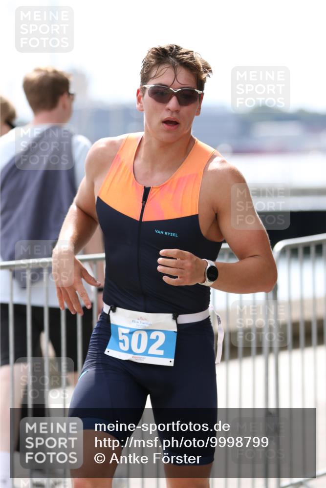 16.08.2026 - KN Förde Triathlon 2026 Antke Förster http://msf.ph/oto/9998799 16.08.2026 13:33:26 Laufen  meine-sportfotos.de