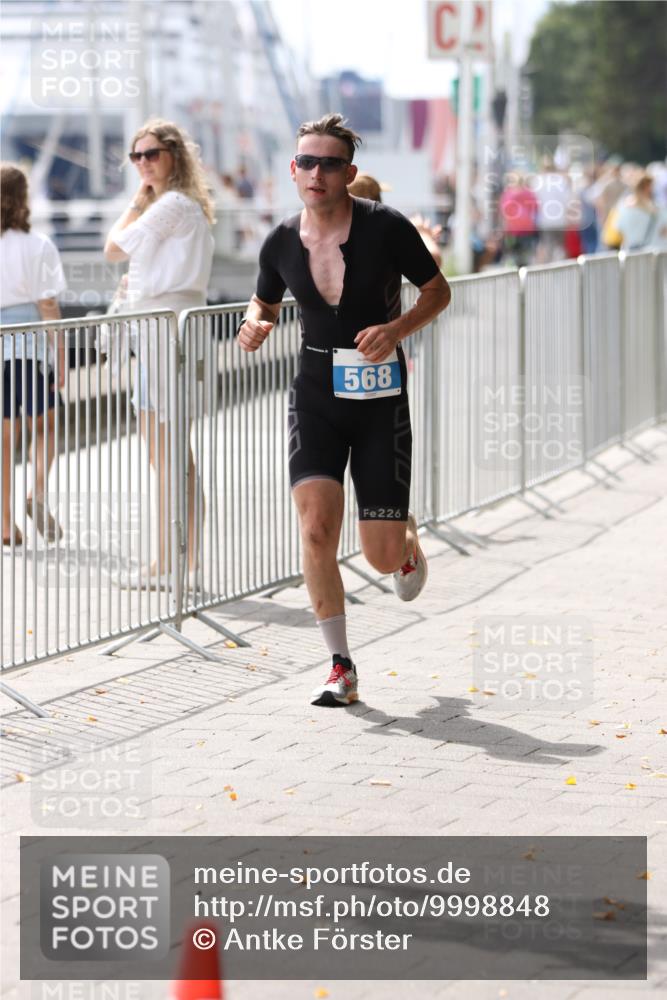 16.08.2026 - KN Förde Triathlon 2026 Antke Förster http://msf.ph/oto/9998848 16.08.2026 13:35:05 Laufen  meine-sportfotos.de