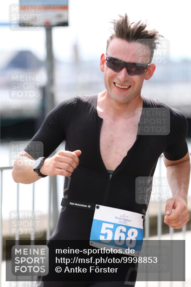 16.08.2026 - KN Förde Triathlon 2026 Antke Förster http://msf.ph/oto/9998853 16.08.2026 13:35:08 Laufen  meine-sportfotos.de