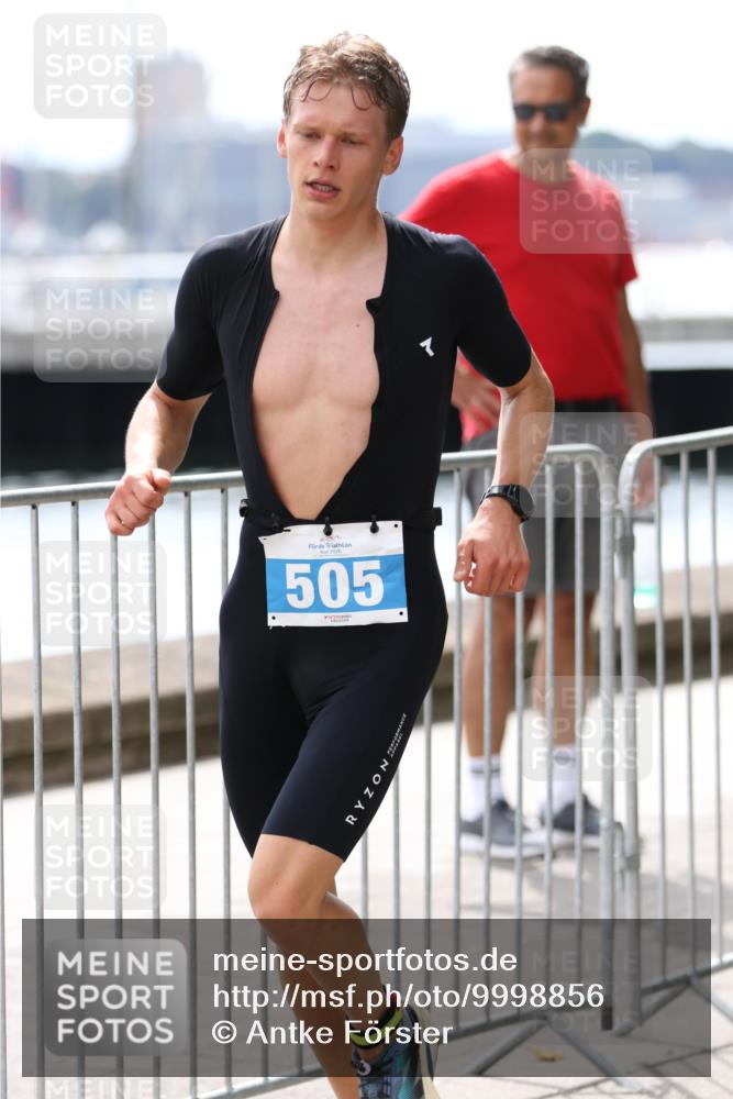 16.08.2026 - KN Förde Triathlon 2026 Antke Förster http://msf.ph/oto/9998856 16.08.2026 13:35:10 Laufen  meine-sportfotos.de