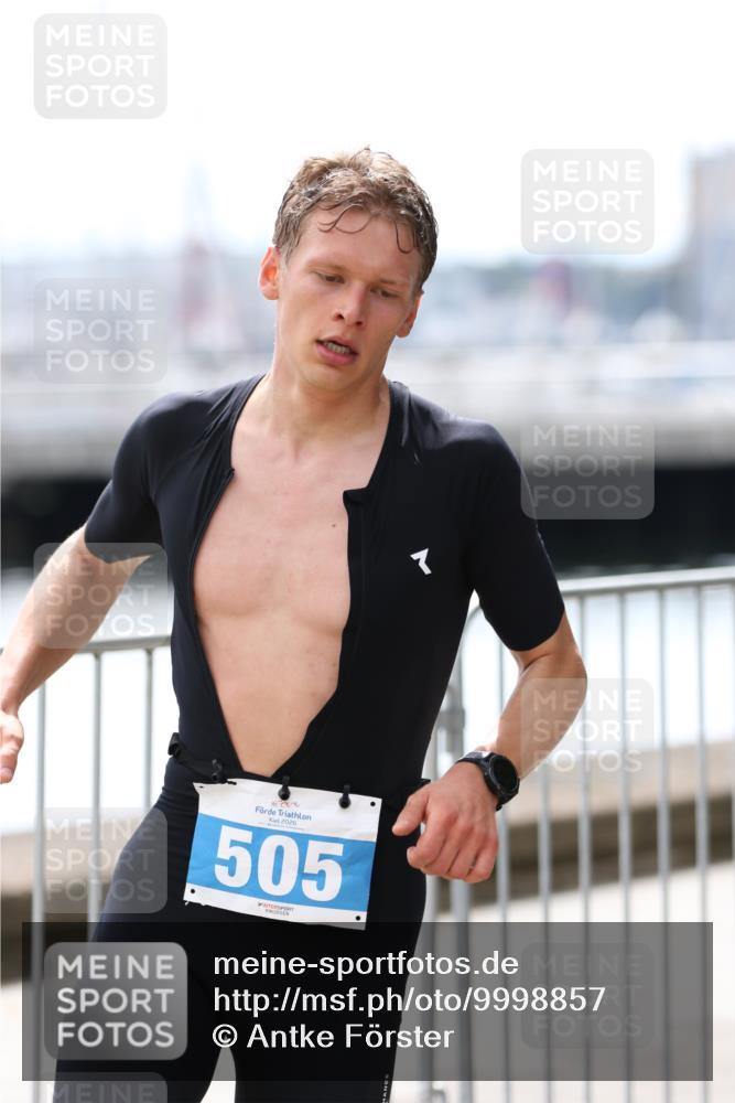 16.08.2026 - KN Förde Triathlon 2026 Antke Förster http://msf.ph/oto/9998857 16.08.2026 13:35:11 Laufen  meine-sportfotos.de