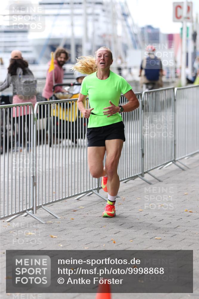 16.08.2026 - KN Förde Triathlon 2026 Antke Förster http://msf.ph/oto/9998868 16.08.2026 13:35:48 Laufen  meine-sportfotos.de