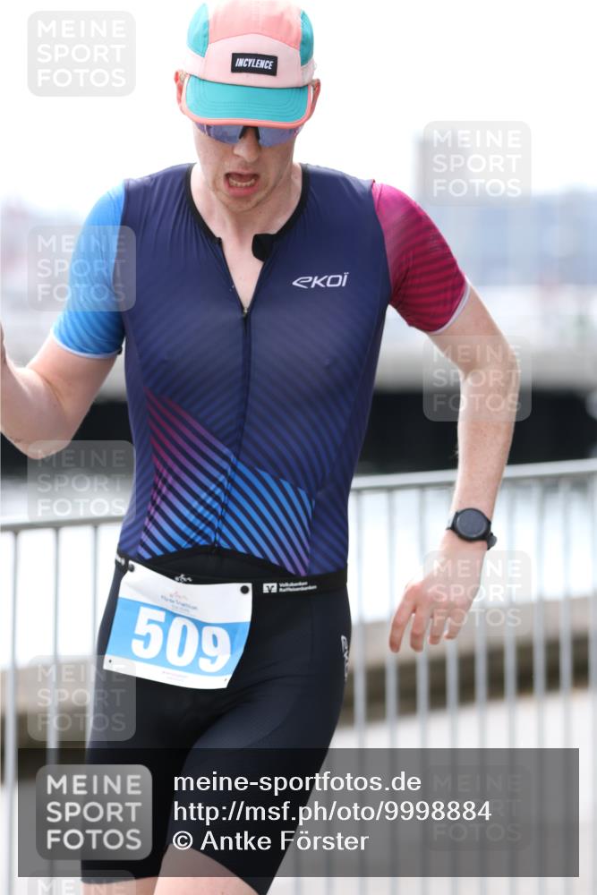 16.08.2026 - KN Förde Triathlon 2026 Antke Förster http://msf.ph/oto/9998884 16.08.2026 13:36:00 Laufen  meine-sportfotos.de