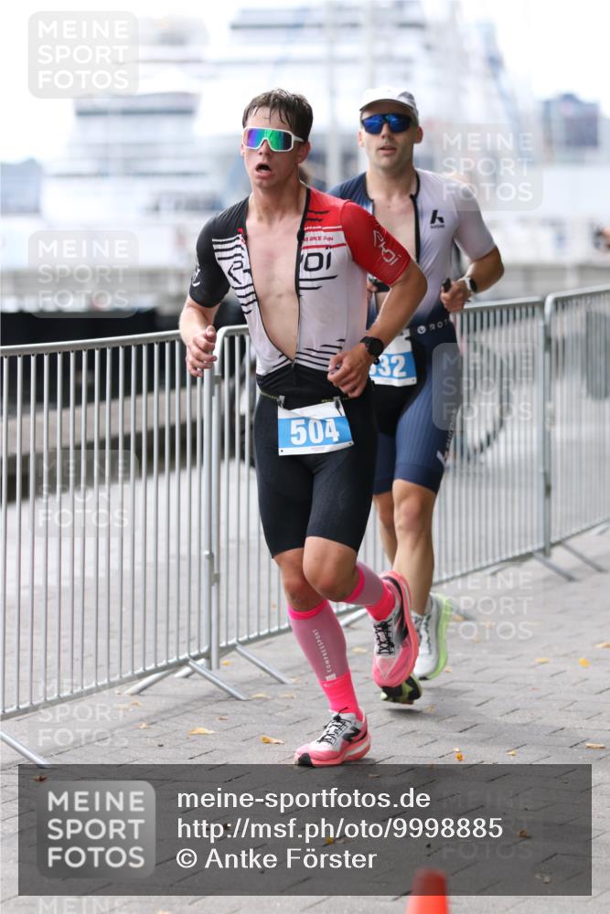 16.08.2026 - KN Förde Triathlon 2026 Antke Förster http://msf.ph/oto/9998885 16.08.2026 13:36:02 Laufen  meine-sportfotos.de