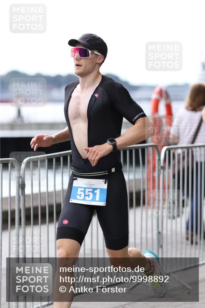 16.08.2026 - KN Förde Triathlon 2026 Antke Förster http://msf.ph/oto/9998892 16.08.2026 13:36:07 Laufen  meine-sportfotos.de