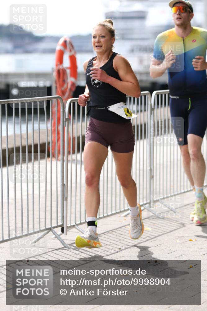 16.08.2026 - KN Förde Triathlon 2026 Antke Förster http://msf.ph/oto/9998904 16.08.2026 13:36:14 Laufen  meine-sportfotos.de