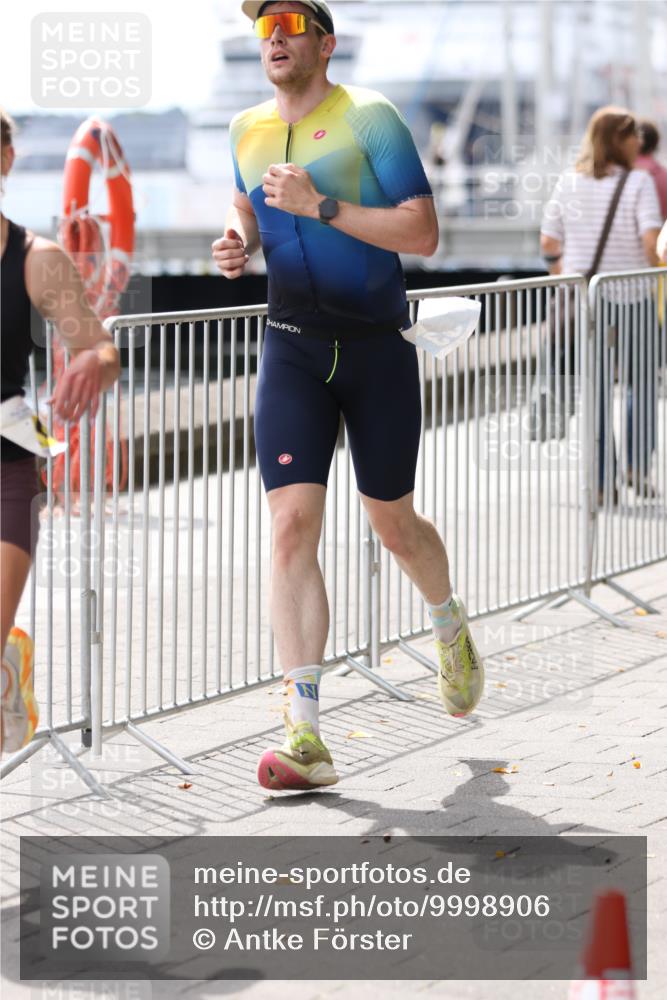 16.08.2026 - KN Förde Triathlon 2026 Antke Förster http://msf.ph/oto/9998906 16.08.2026 13:36:14 Laufen  meine-sportfotos.de