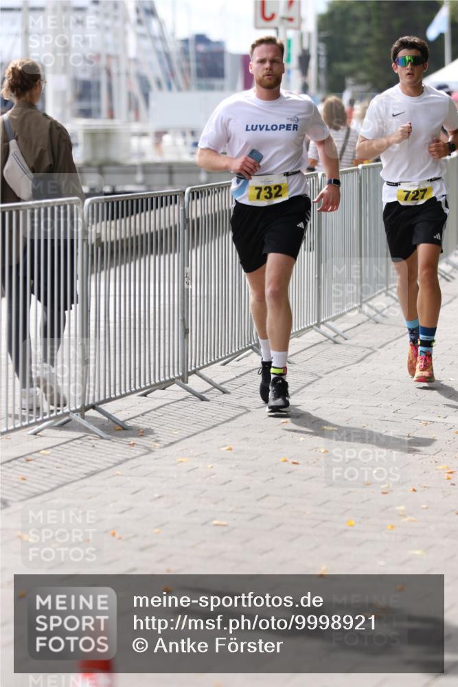 16.08.2026 - KN Förde Triathlon 2026 Antke Förster http://msf.ph/oto/9998921 16.08.2026 13:36:39 Laufen  meine-sportfotos.de