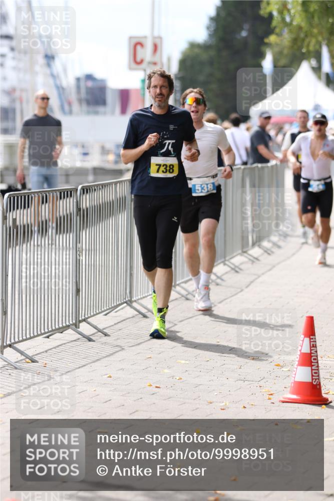16.08.2026 - KN Förde Triathlon 2026 Antke Förster http://msf.ph/oto/9998951 16.08.2026 13:37:24 Laufen  meine-sportfotos.de