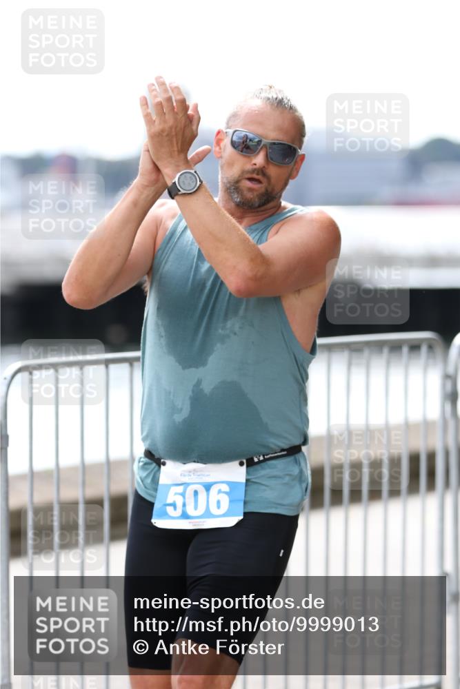 16.08.2026 - KN Förde Triathlon 2026 Antke Förster http://msf.ph/oto/9999013 16.08.2026 13:38:30 Laufen  meine-sportfotos.de