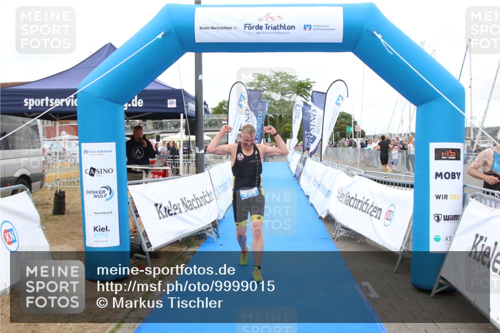 16.08.2026 - KN Förde Triathlon 2026 Markus Tischler http://msf.ph/oto/9999015 16.08.2026 12:11:22 Ziel 358, 358 meine-sportfotos.de