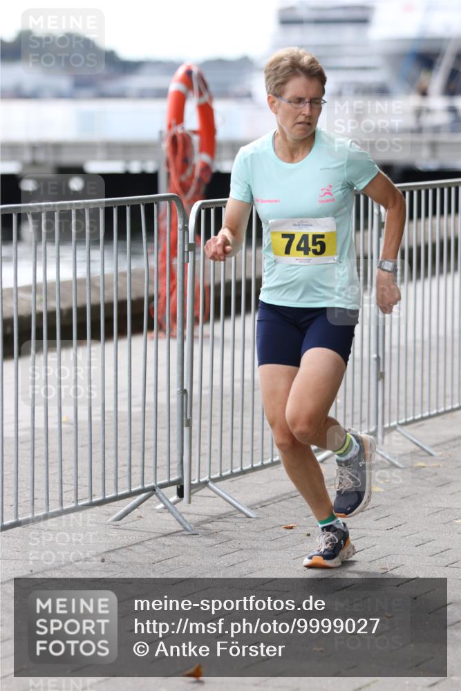 16.08.2026 - KN Förde Triathlon 2026 Antke Förster http://msf.ph/oto/9999027 16.08.2026 13:38:42 Laufen  meine-sportfotos.de